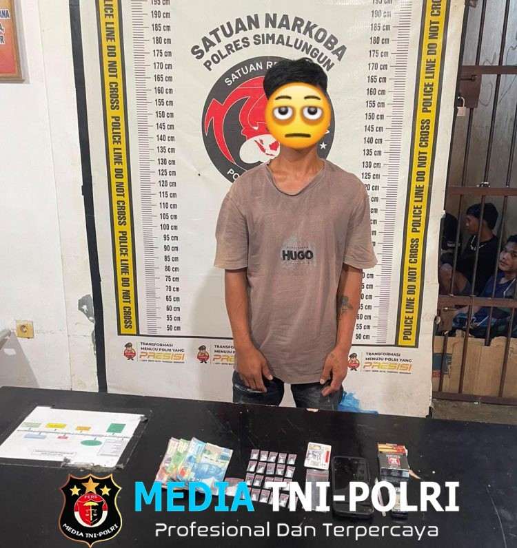 Gerebek Rumah di Karang Anyer, Polsek Gunung Malela Bekuk Pengedar Sabu Saat Sedang Racik Paket