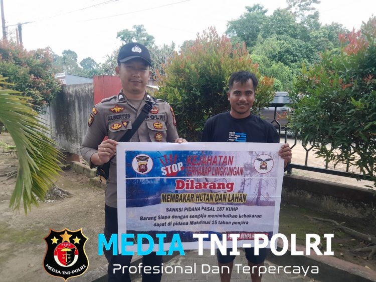 Dengan Tegas, Personel Polsek Mempawah Hulu Ajak Masyarakat Tidak Melakukan Pembakaran Hutan dan Lahan