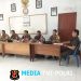Bhabinkamtibmas Sampaikan Pesan Kamtibmas Saat Hadiri Musyawarah Desa Ongkol Padang
