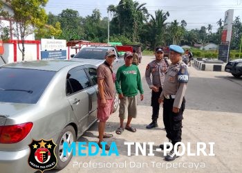 Patroli Rutin Polsek Menjalin Perkuat Harkamtibmas di Wilayah Desa Menjalin