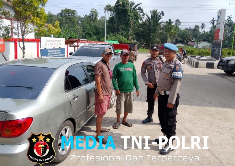 Patroli Rutin Polsek Menjalin Perkuat Harkamtibmas di Wilayah Desa Menjalin