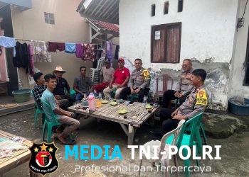 Jaga Jakarta Jaga Bekasi On The Spot, Bhabinkamtibmas Sindangsari Perkuat Kerukunan Warga
