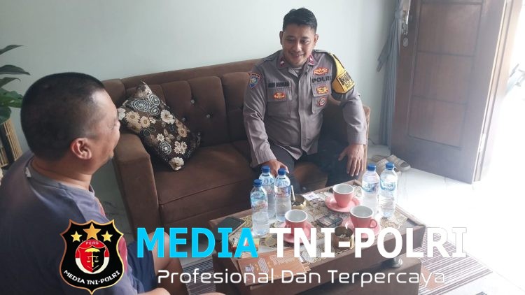 Jaga Jakarta Jaga Bekasi On The Spot, Bhabinkamtibmas Sindangjaya Perkuat Kerukunan dan Kepedulian Lingkungan