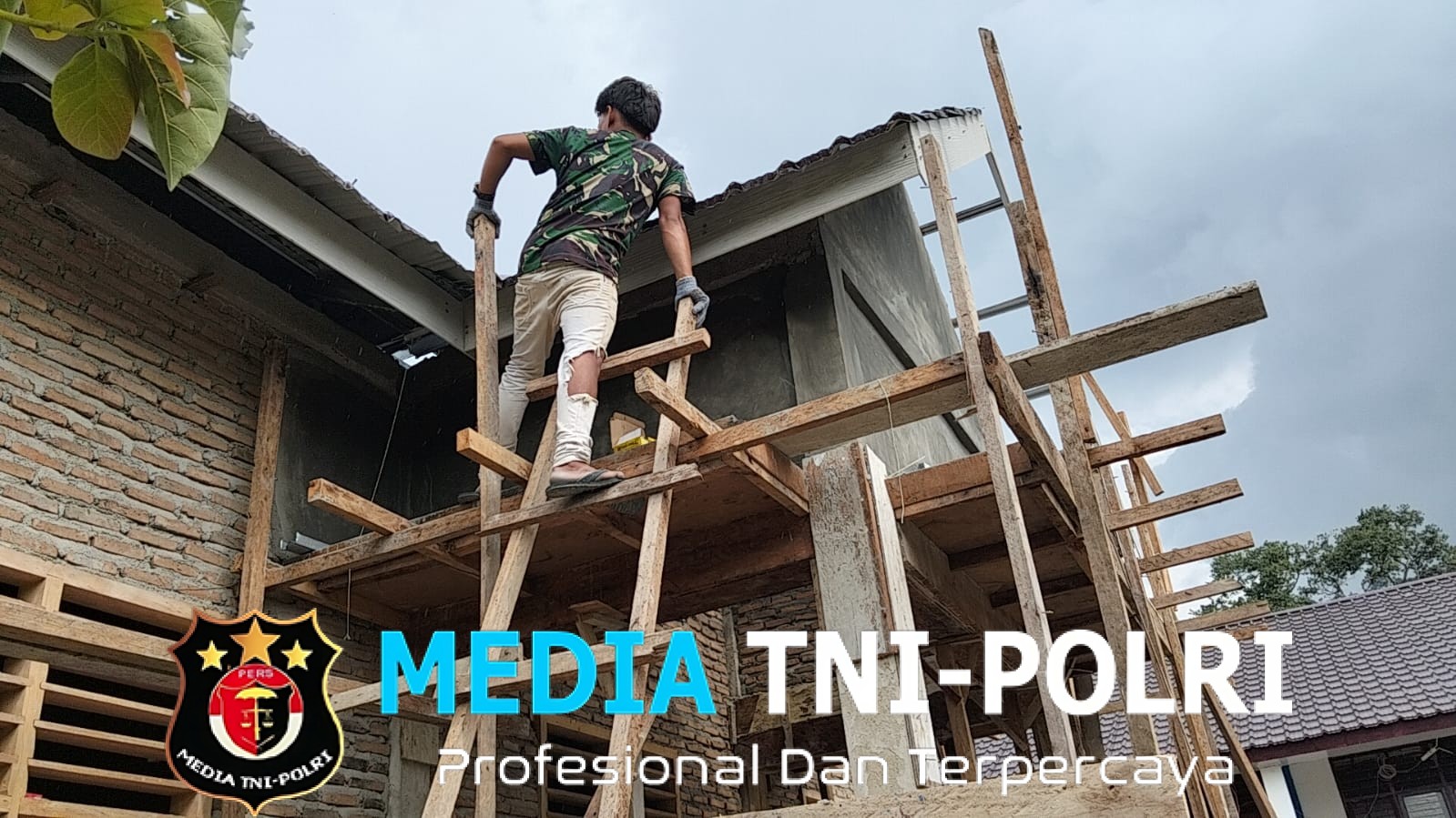Program Bakti TNI Terus Berjalan, Renovasi SMP Negeri 3 Purbatua Capai Progres 81,5 Persen