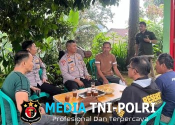 Kapolsek Pulau Panggung Gelar Ngobarmas di Ulu Belu, Serap Aspirasi Warga dan Salurkan Bingkisan