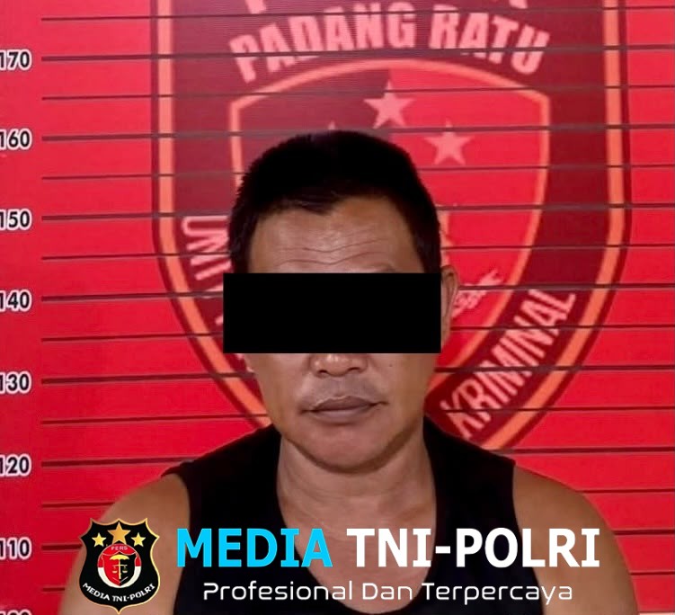 Komitmen Berantas Narkoba! Polsek Padang Ratu Bekuk Pengedar, Ratusan Paket Sabu Diamankan