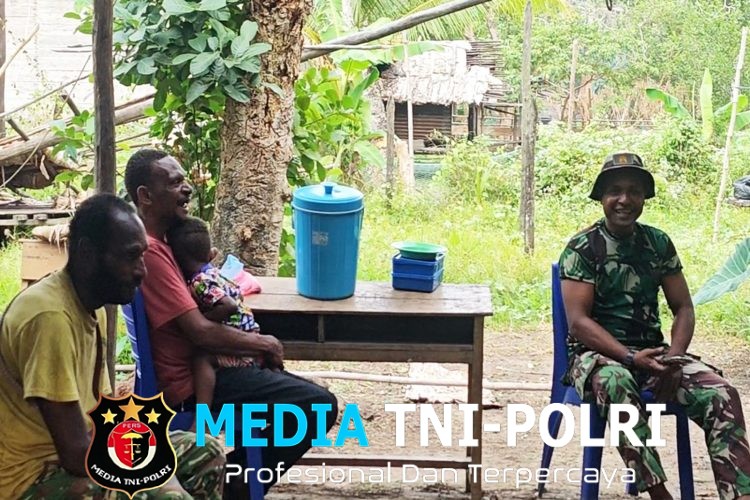 Warga Kampung Wanam Sambut Hangat Satgas TMMD ke-129 Kodim 1707/Merauke