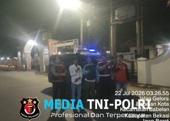 Jaga Jakarta Jaga Bekasi, Patroli Biru Polsek Babelan Perkuat Pengamanan Dini Hari