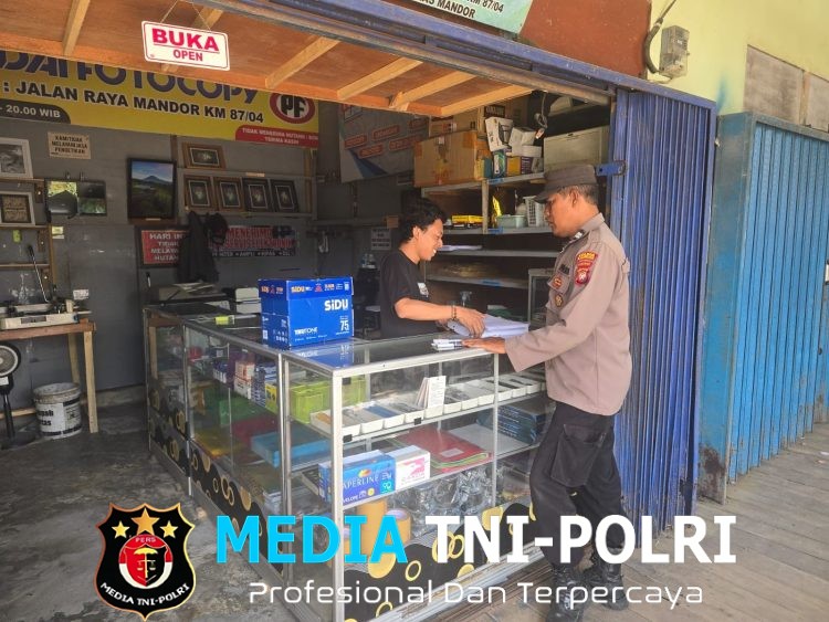 Jaga Stabilitas Kamtibmas, Polisi Patroli ke Percetakan di Mandor Sambil Berikan Himbauan