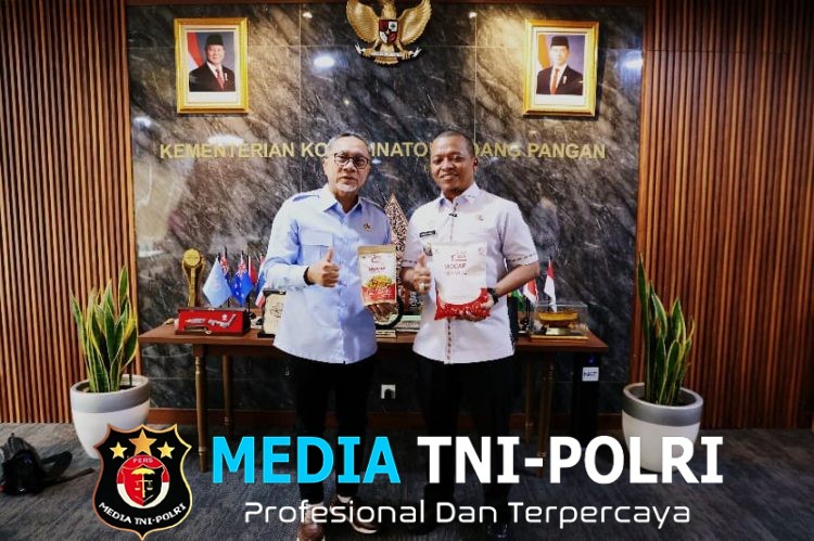 Audiensi Dengan Menko Bidang Pangan, Bupati Pringsewu Riyanto Pamungkas Kenalkan Produk Hilirisasi Mocaf