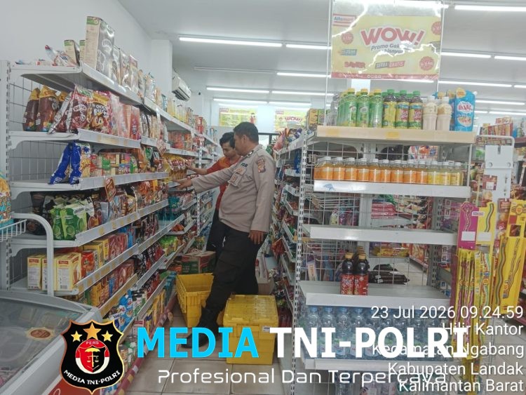 Harga Relatif Stabil, Polsek Ngabang Intensifkan Monitoring Bahan Pokok di Wilayah Hukumnya