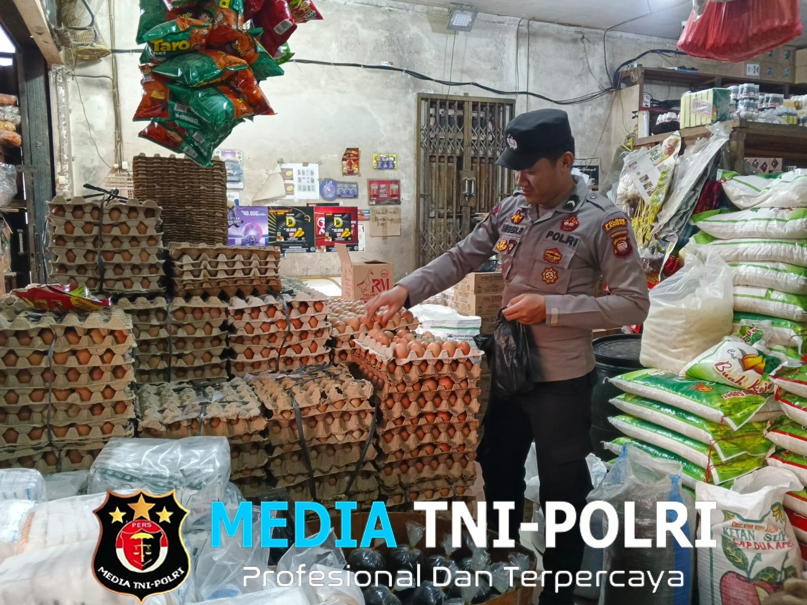 Stok dan Harga Barang Kebutuhan Pokok (Bapokting) di Wilayah Hukum Polsek Mempawah Hulu Aman