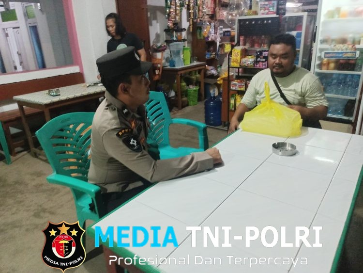 Patroli Malam Polsek Menjalin Perkuat Kehadiran Polisi, Ciptakan Situasi Kamtibmas yang Kondusif