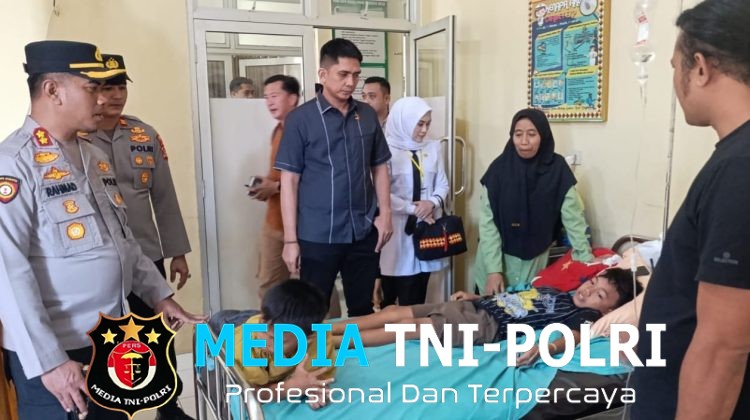 Respons Cepat! Kapolres Tanggamus Turun Langsung Cek Penanganan Siswa Diduga Keracunan Makanan