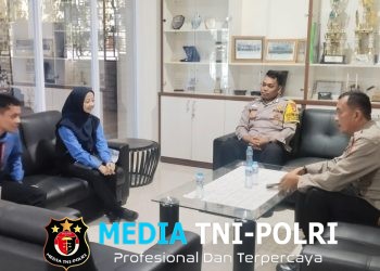 JAGA JAKARTA JAGA BEKASI, Police Goes to School Polsek Cikarang Pusat Perkuat Sinergi dengan SMK Ananda Mitra Industri