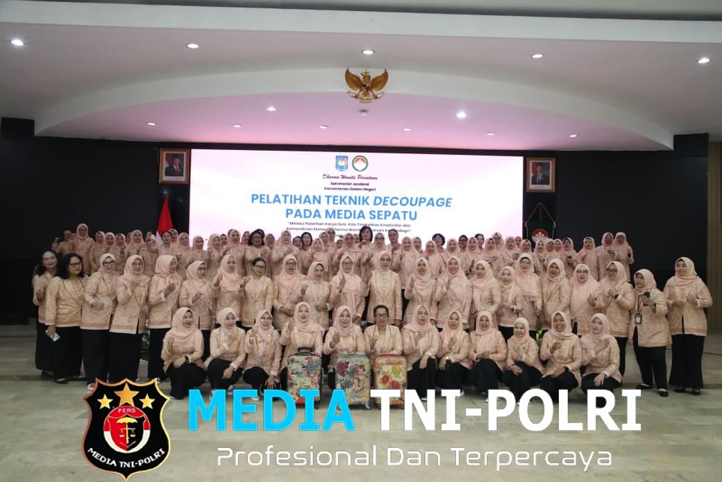 Dorong Kemandirian Ekonomi Keluarga, Ketua DWP Kemendagri Ajak Anggotanya Kembangkan Kreativitas