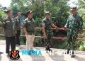 Dandim 0402/OKI Tinjau Pembangunan MCK, Sumur Bor dan Jembatan Penghubung di Desa Tebedak