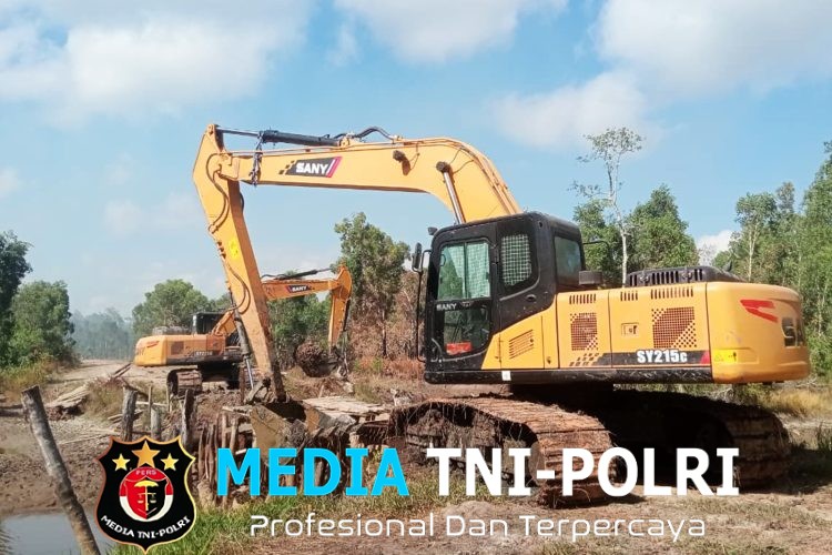 Jembatan Penghubung Antar Kampung di Wanam Mulai Dibangun Satgas TMMD ke-129