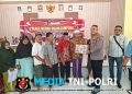 Polres Mesuji Melaksanakan Kegiatan Jumat Curhat di Desa Mekar Sari dan Bagikan Sembako serta Sampaikan Imbauan Cegah Karhutla Serta Lestarikan Hutan