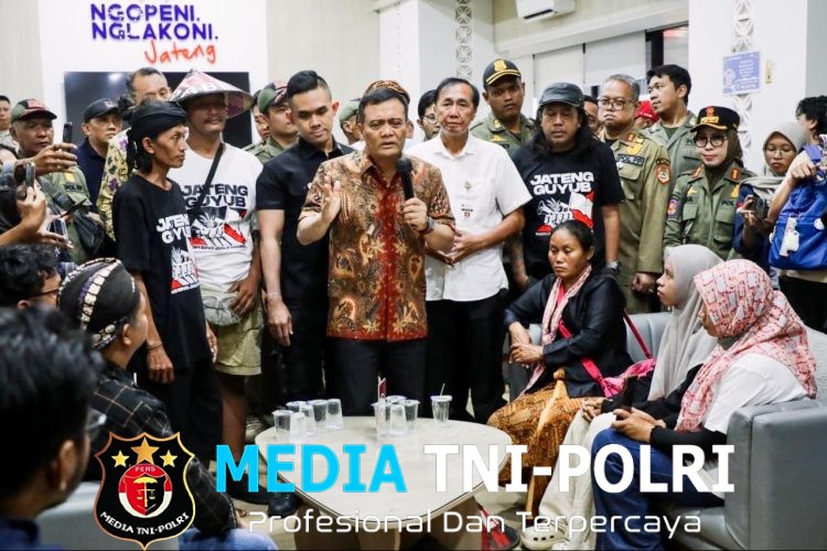Gubernur Luthfi Tegaskan Rumah Rakyat Terbuka, Aspirasi Jateng Guyub Ditindaklanjuti