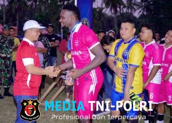 Bupati Pringsewu Riyanto Pamungkas Resmi Tutup Turnamen Sepakbola Bina Karya Cup 2026