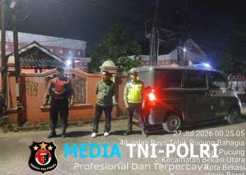 Jaga Jakarta Jaga Bekasi, Patroli Biru Polsek Babelan Perkuat Pencegahan Kejahatan Malam Hari