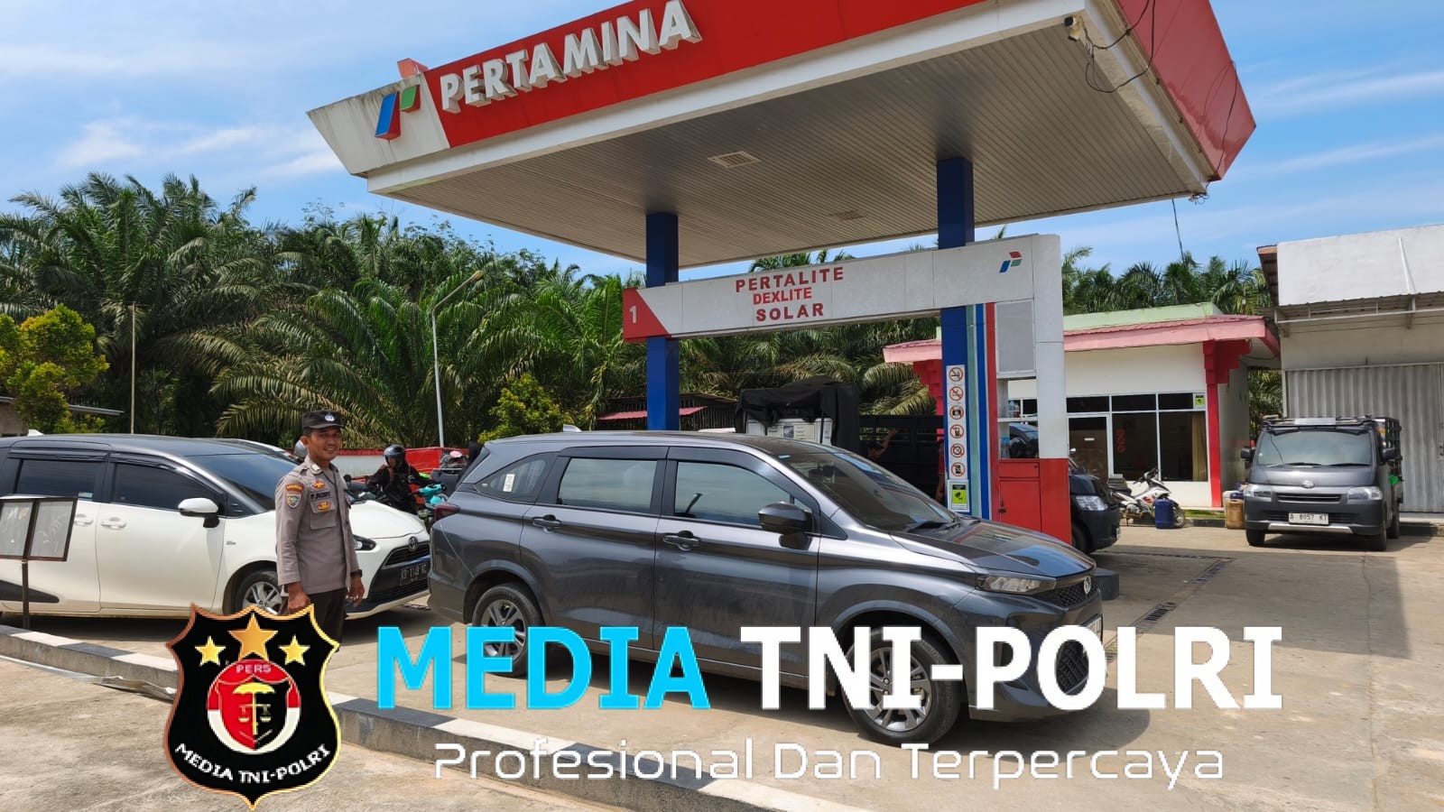 Patroli Sambang SPBU, Polsek Menjalin Antisipasi Penyalahgunaan BBM di Wilayah Hukum Kecamatan Menjalin