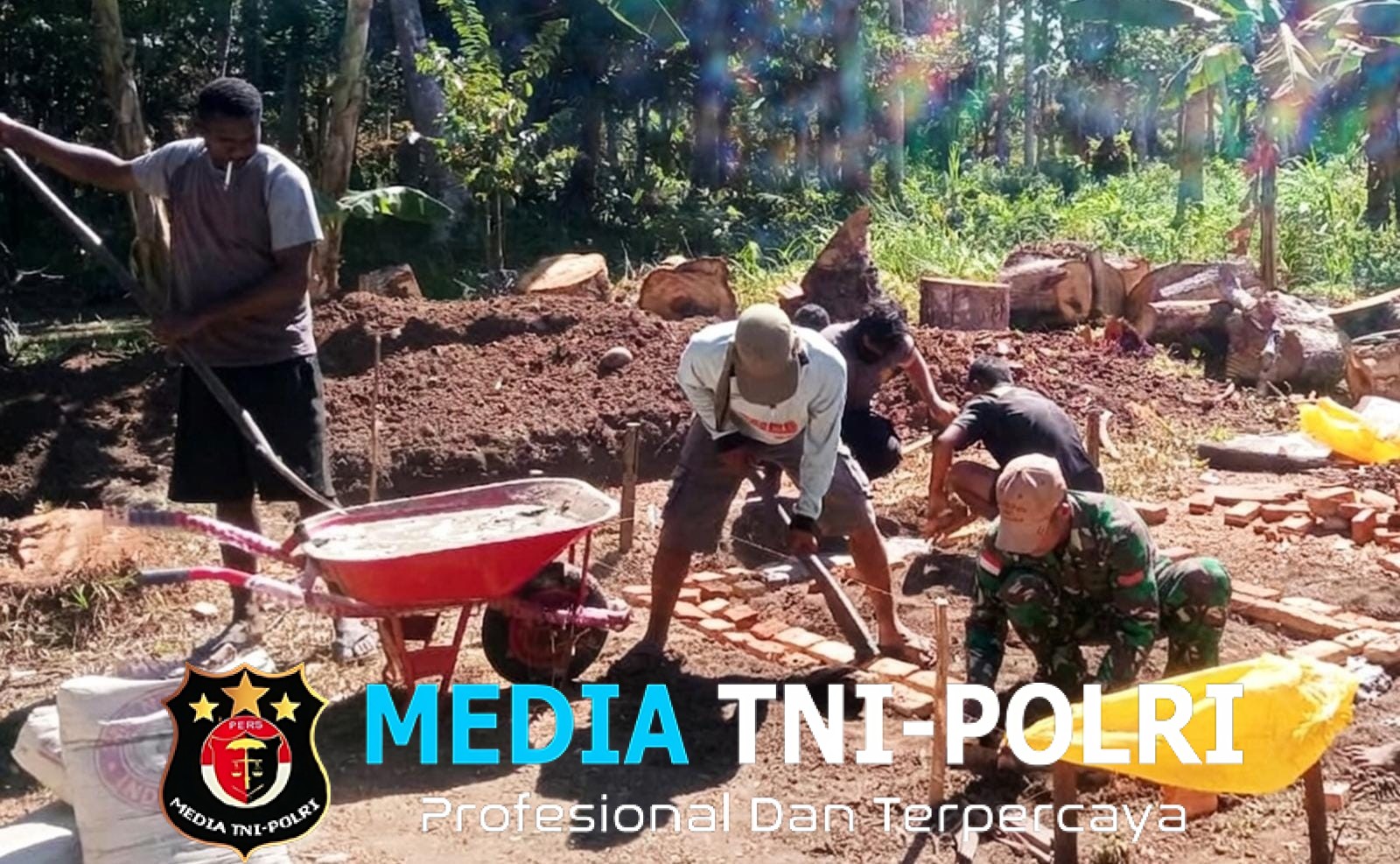 Perlahan Namun Pasti, Pondasi MCK TMMD Ke-129 Kodim 1707/Merauke Mulai Berdiri