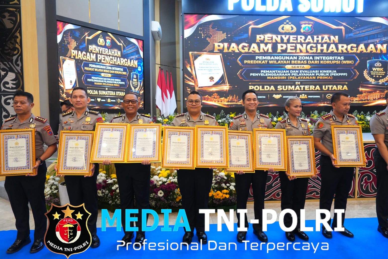 Kapolres Simalungun AKBP Marganda Aritonang Terima Dua Piagam Penghargaan Langsung dari Kapolda Sumut