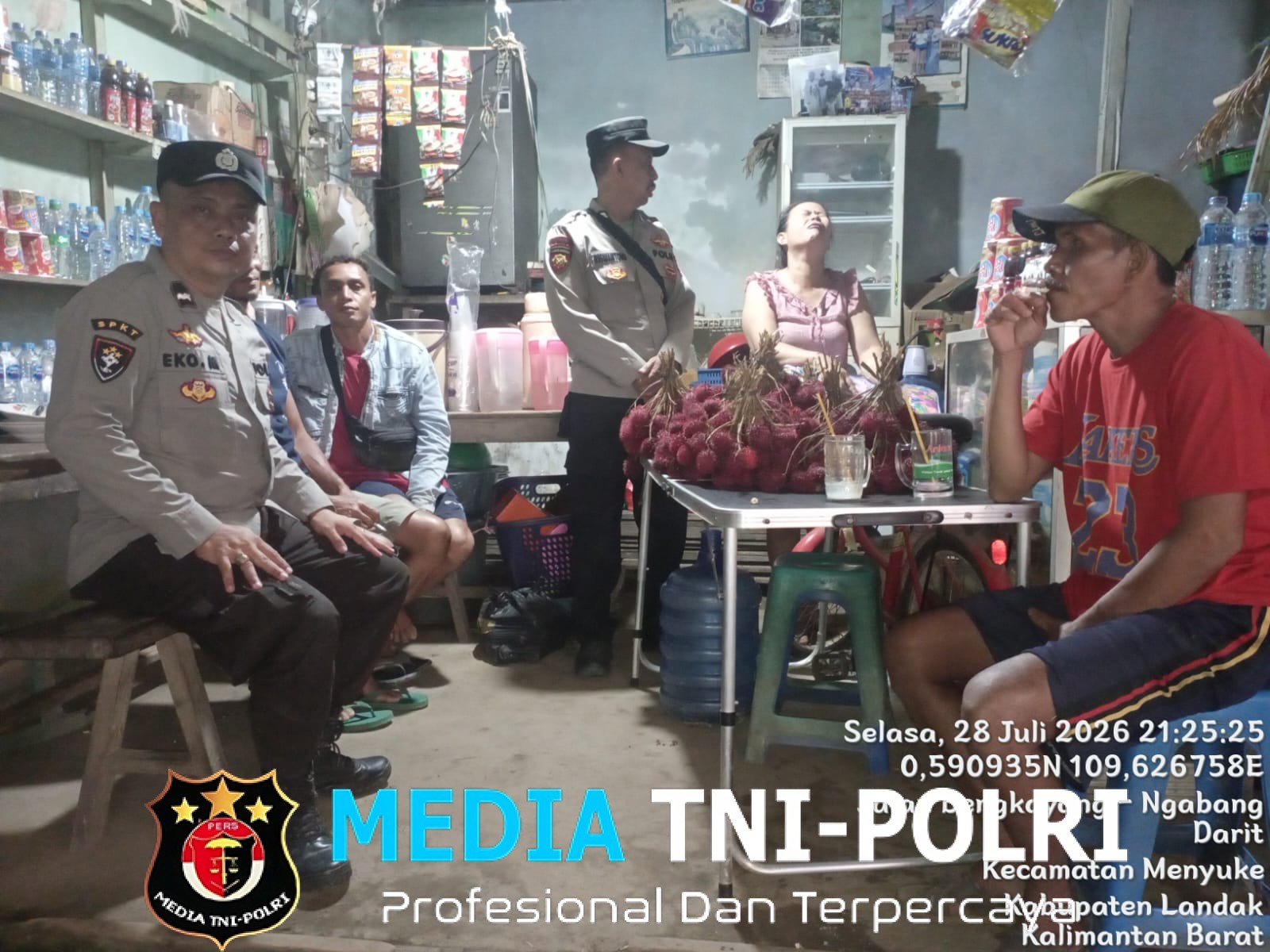 Cegah Tindak Kejahatan Di Malam Hari, Samapta Polsek Menyuke Laksanakan Patroli Malam