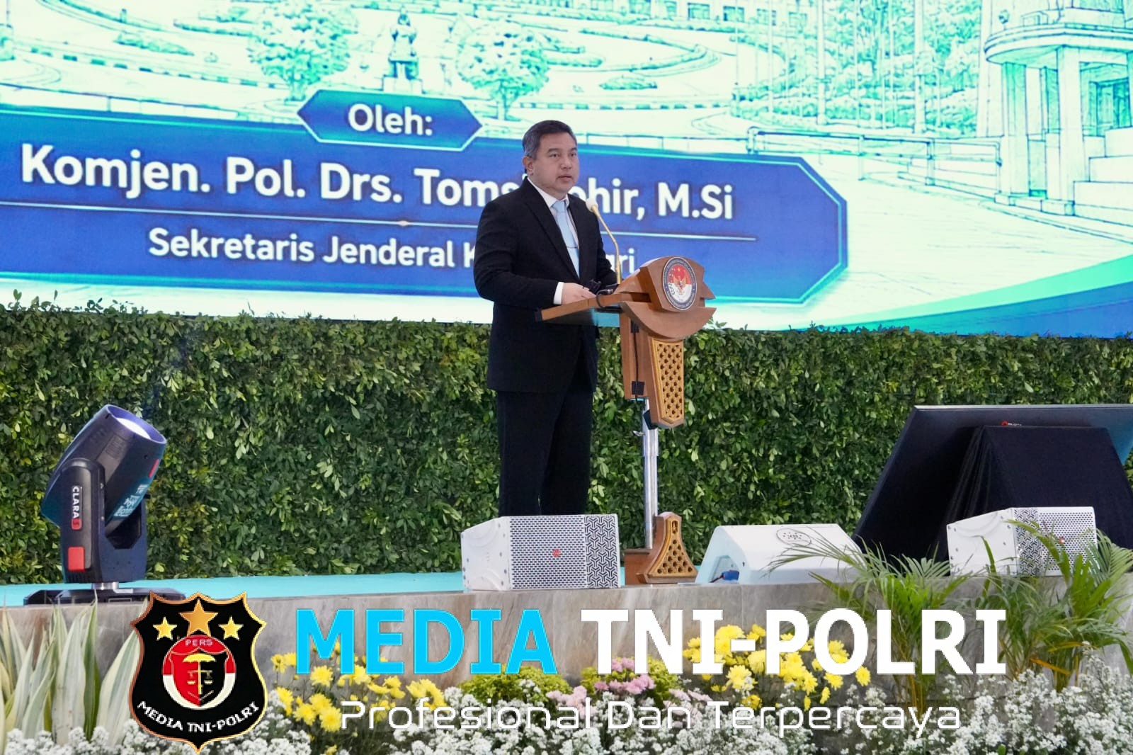 Sekjen Kemendagri Harap Pamong Praja Muda IPDN Jadi Agen Perubahan di Daerah
