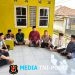 Safari Jumat di Masjid Arrohman, Bhabinkamtibmas Bojongsari Pererat Silaturahmi dengan Jamaah