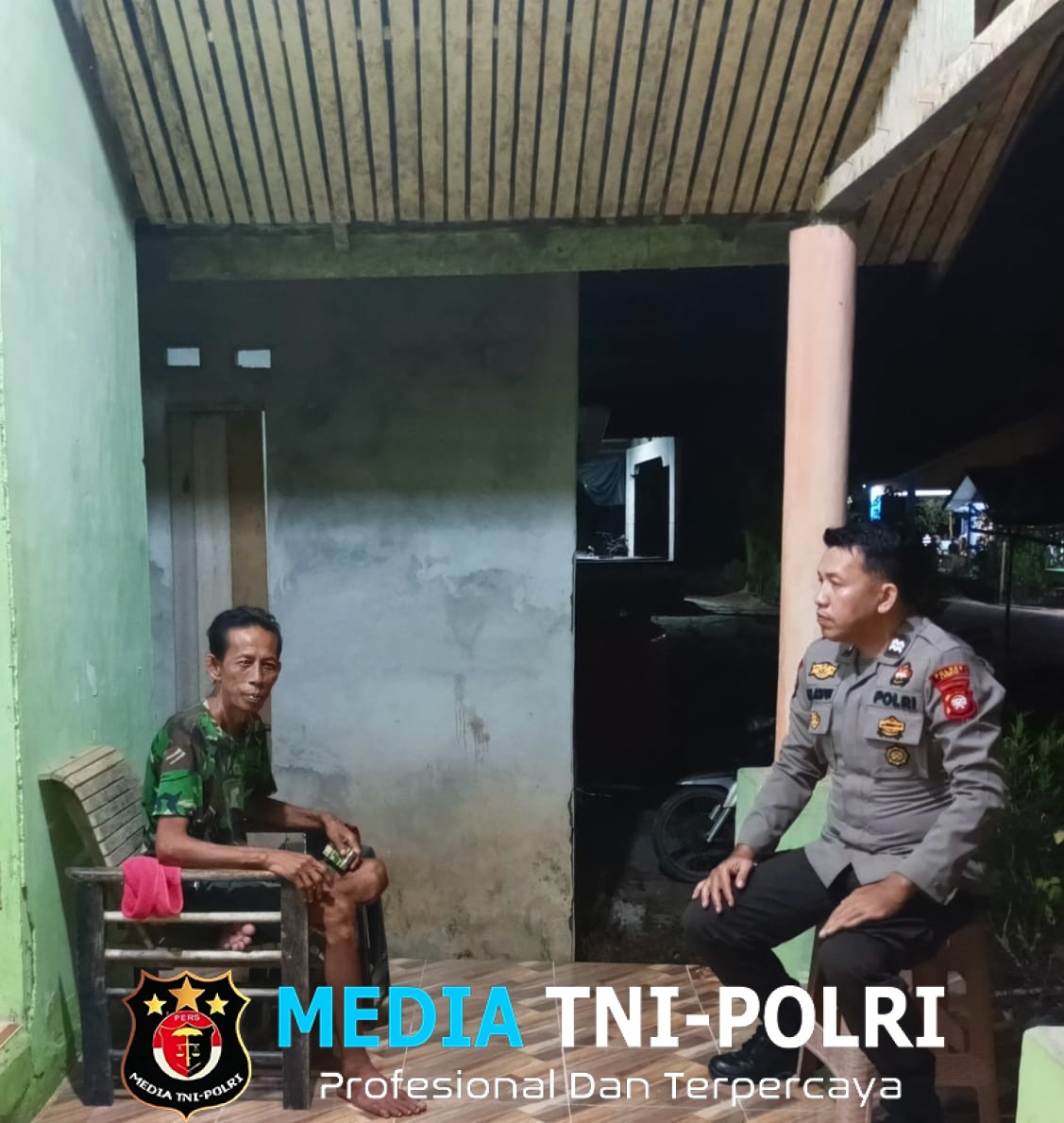Lewat Patroli Malam, Polisi Bangun Kedekatan dengan Warga dan Ajak Tingkatkan Kewaspadaan