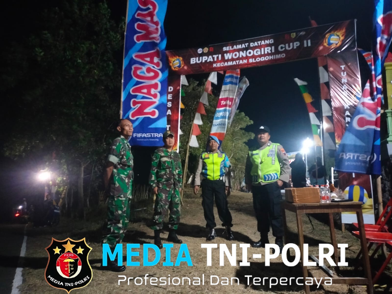 Patroli Malam Berlanjut Pengamanan, TNI-Polri Jaga Kondusivitas Slogohimo