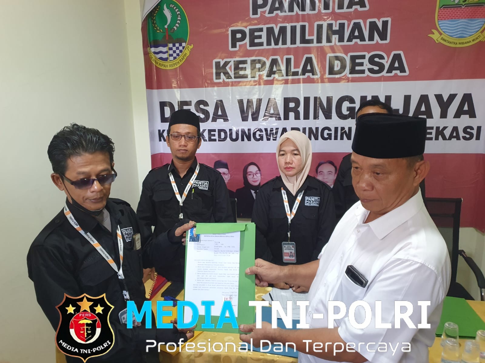 Ops Wibawamukti Jaya 2026 Polsek Kedungwaringin Amankan Pendaftaran Bakal Calon Kepala Desa Waringinjaya