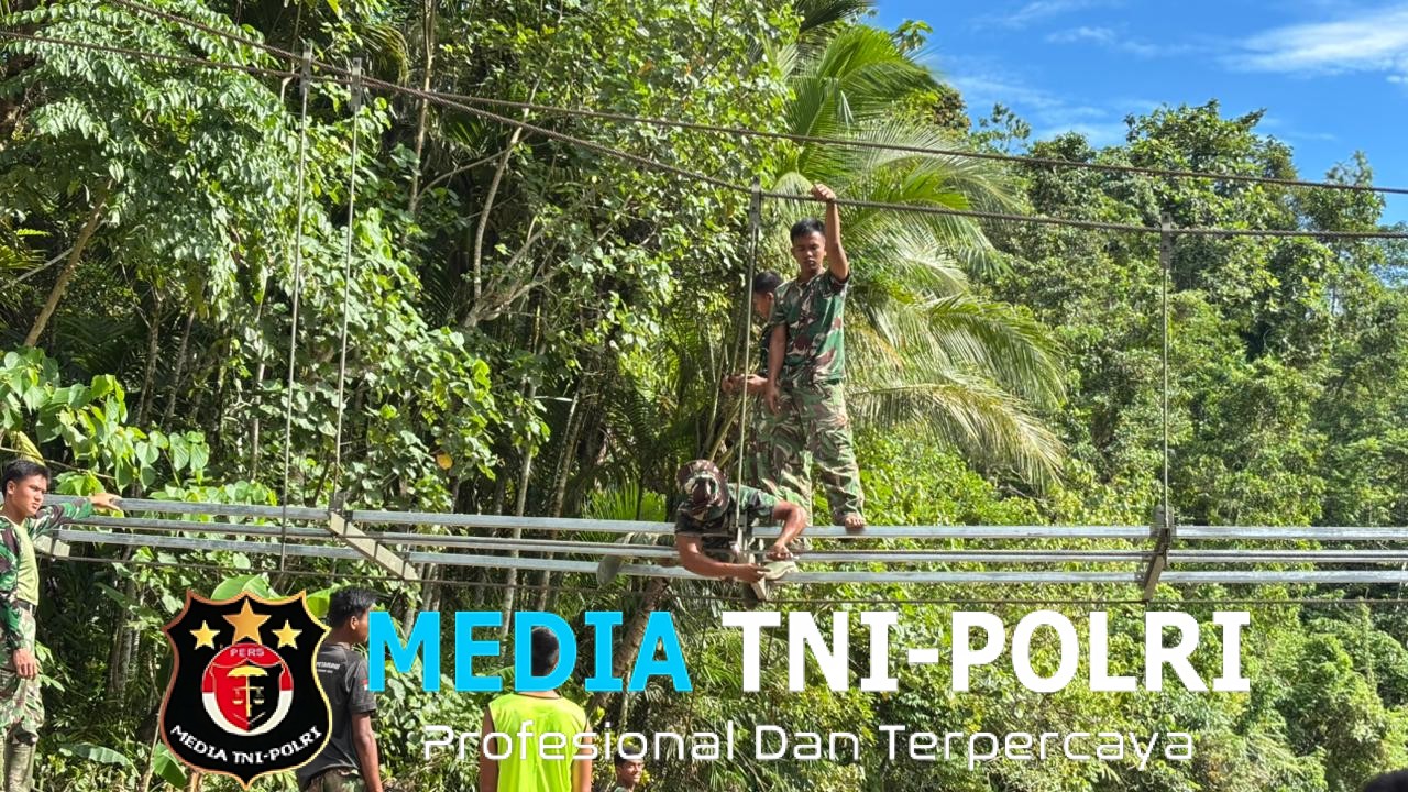 Jembatan Gantung di Desa Hou Rampung, Perkuat Akses Warga Nias Lewat Program Bakti TNI AD Untuk Rakyat
