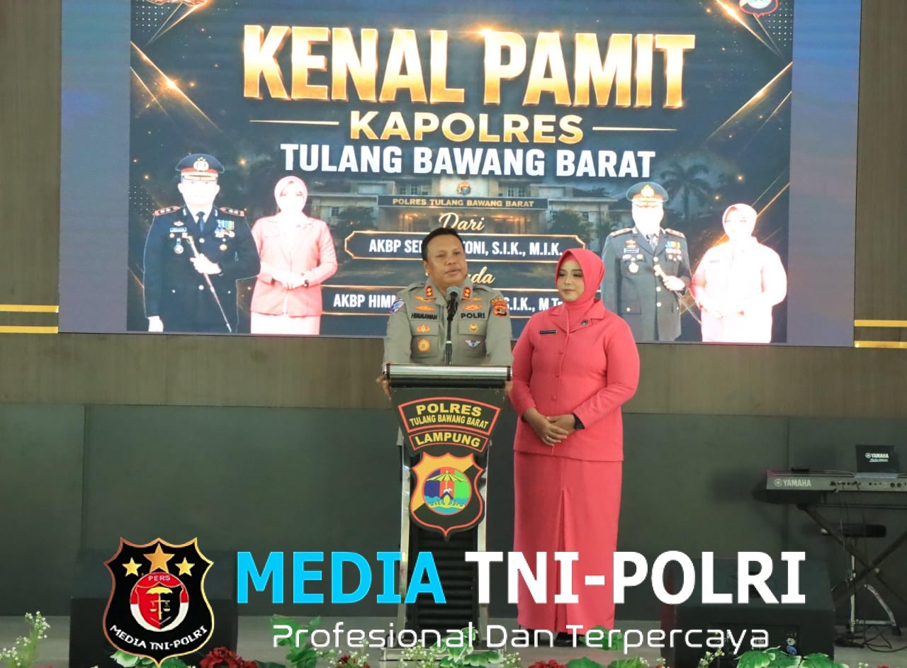 Upacara Welcome and Farewell Parade Kapolres Tulang Bawang Barat Berlangsung Khidmat