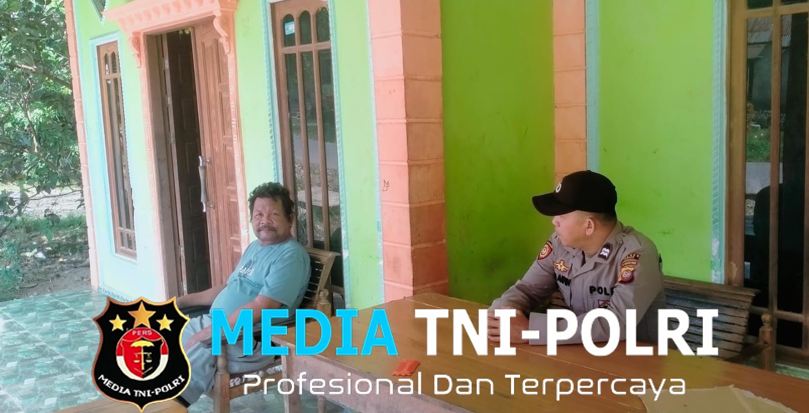 Humanis! Polisi Sambangi Rumah Warga, Pererat Silaturahmi Sambil Sampaikan Pesan Penting Kamtibmas