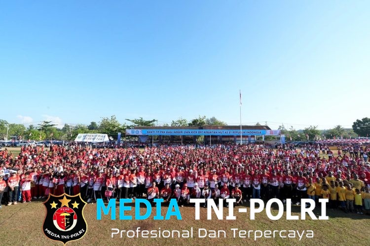 Ketum TP PKK Ajak Pelajar Biak Cintai Tanah Air Lewat Pemanfaatan Potensi Wisata Bahari