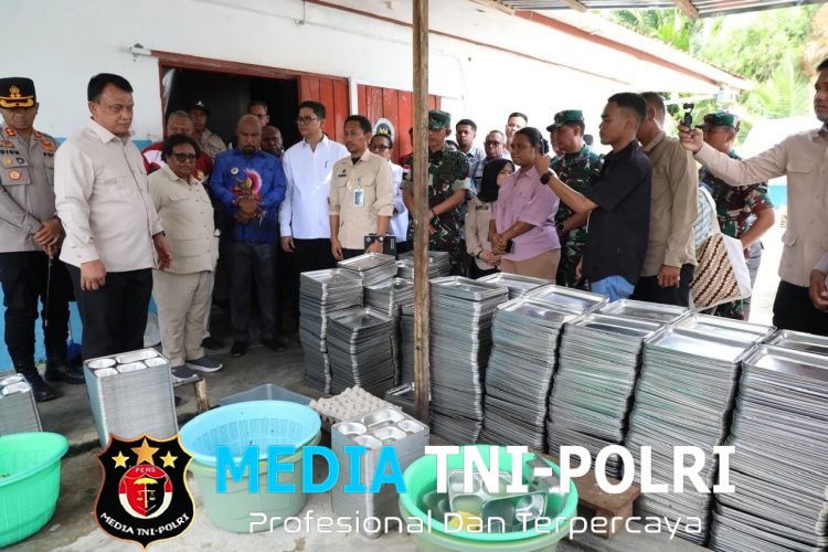 Wamendagri Ribka Haluk Dorong Evaluasi Menyeluruh Tata Kelola Program MBG Pascadugaan Keracunan di Kabupaten Jayapura
