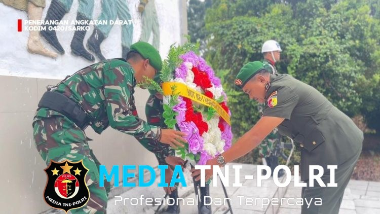 Kasdim 0420/Sarko Pimpin Ziarah Rombongan di TMP, Wujud Penghormatan kepada Jasa Para Pahlawan dalam Peringatan HUT ke-1 Kodam XX/Tuanku Imam Bonjol