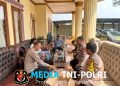 Kapolsek Setu Bersama Forkopimcam Kunjungi Mantan Kepala Desa Burangkeng, Jaga Kondusivitas Jelang Pilkades