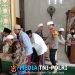 Kapolsek Cabangbungin Salat Jumat Bersama Warga, Sampaikan Pesan Kamtibmas