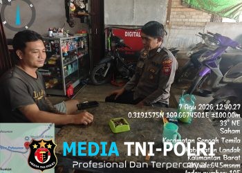 Sambangi Warga di Jam Istirahat, Polisi Sengah Temila Selipkan Himbauan Kamtibmas