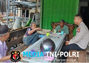 Polisi Mandor Turun Langsung ke Warga, Patroli Siang Jadi Momentum Perkuat Kamtibmas