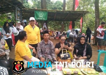 Festival Jajanan Jadul dan Jalan Sehat Desa Bayu Meriahkan Pasar Minggu Lengan