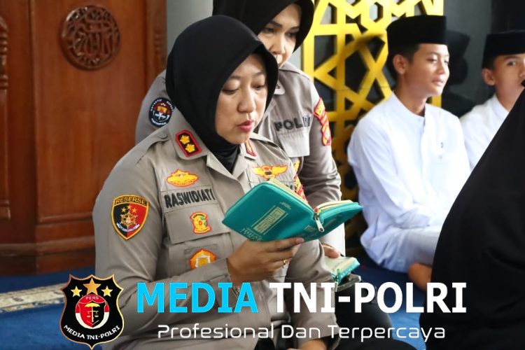 Sebagai Ikhtiar Spiritual dan Wujud Syukur kepada Allah SWT, Kapolres Lampung Utara Gelar Khataman Al-Qur’an dan Doa Bersama