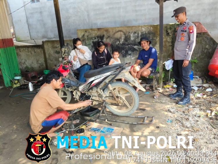Patroli Humanis Polsek Air Besar Polisi Sambangi Bengkel, Warga Diajak Waspada Curanmor