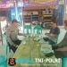 Ngopi Bareng Warga Saat Patroli, Polisi Sebangki Titip Pesan Penting Soal Keamanan