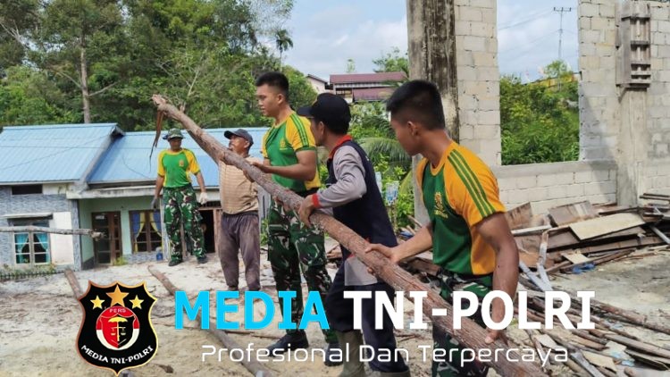 Perkokoh Kemanunggalan, Pos Kotis Satgas Yonarmed 13/Nanggala Bersama Warga Desa Sebindang Gelar Kerja Bakti Pembangunan Masjid Al-Hikmah